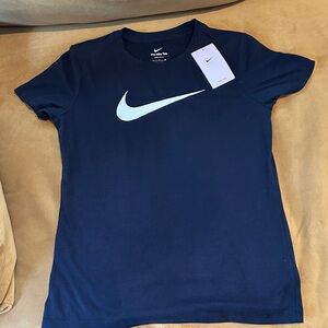 Women's -Nike DriFit Black training T- With The Swish In White Sz S NWT💕